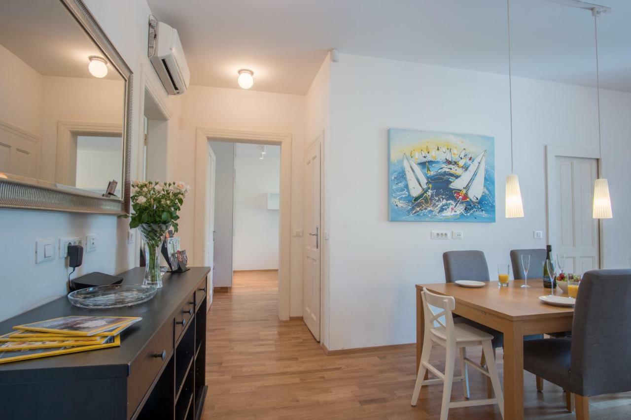 Luxury Central Apartment Ljubljana Exterior photo