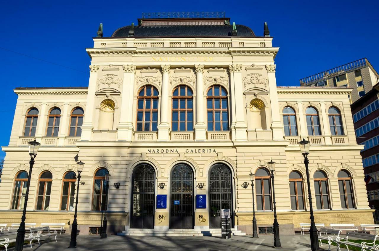 Luxury Central Apartment Ljubljana Exterior photo